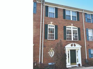 3667 Madison View Ln, Falls Church, VA 22041
