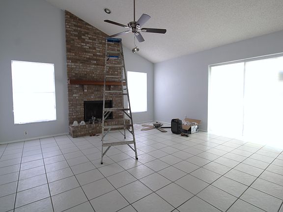 5th image of 7007 Hiawassee Oak Dr
