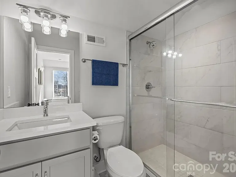 5011 York Park Ln — Photo 22