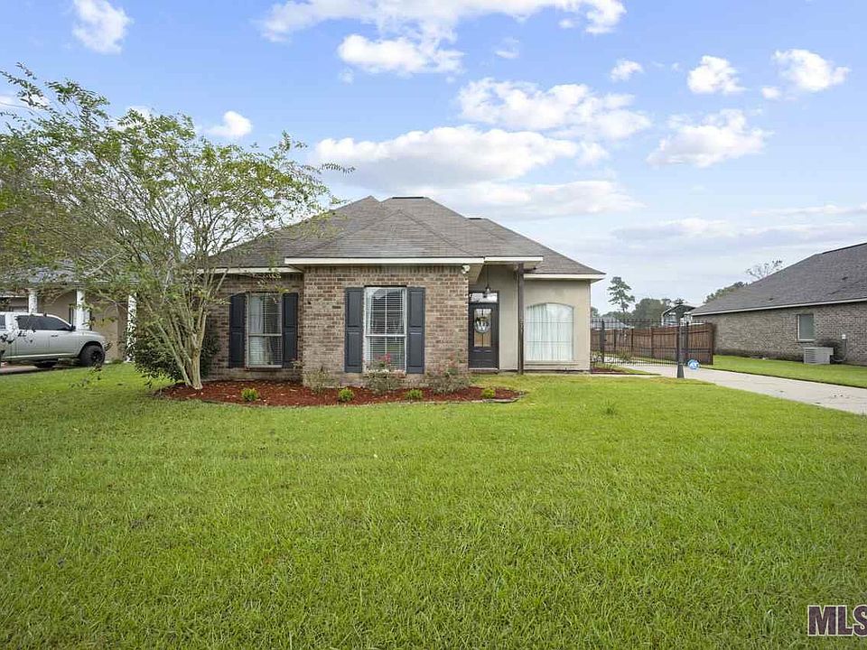 1st image of 12733 Landon Dr
