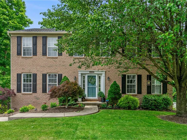 6006 Hawthorn Dr, Coraopolis, PA 15108