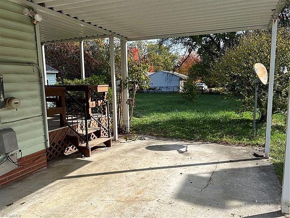 3rd image of 2503 Old Chapman St