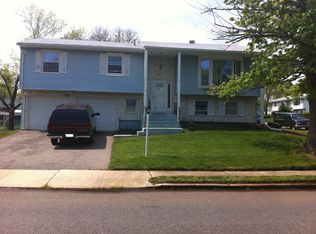 11 Brixton Pl, Neptune, NJ 07753