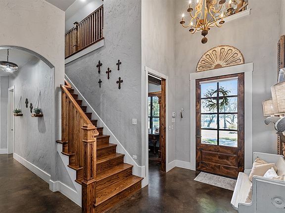 5th image of 107 Nautical Point