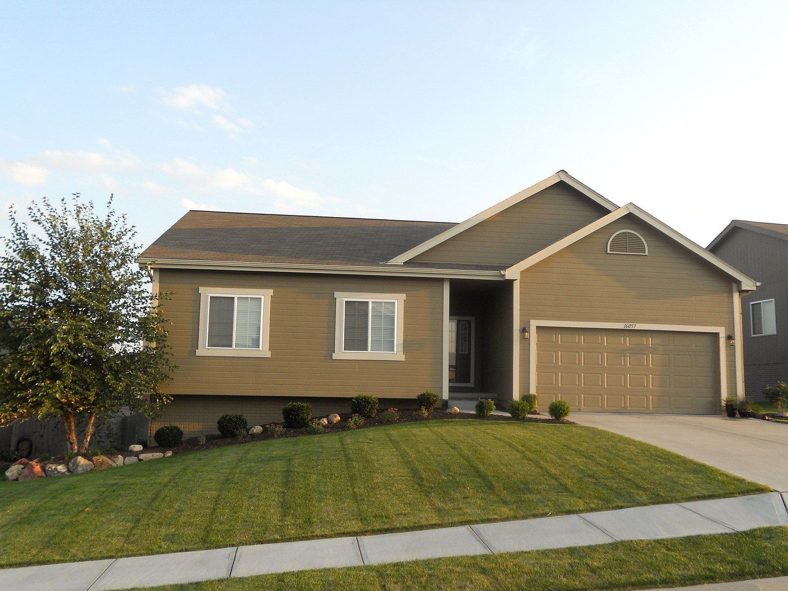 16057 Larimore Ave, Omaha, NE 68116 Zillow