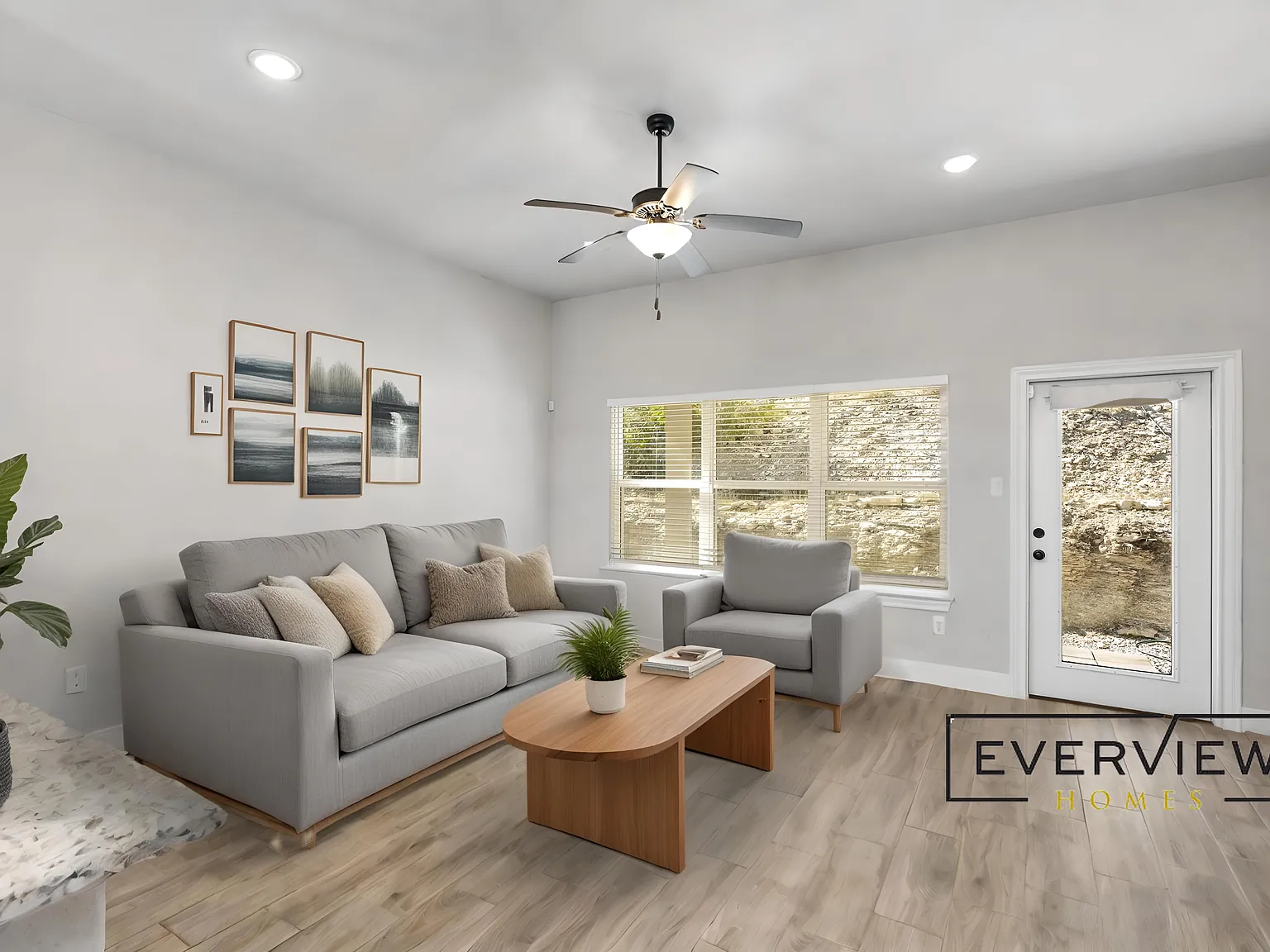 2 bed, 2.5 bath, 1283 sqft, $1,550 — Photo 3