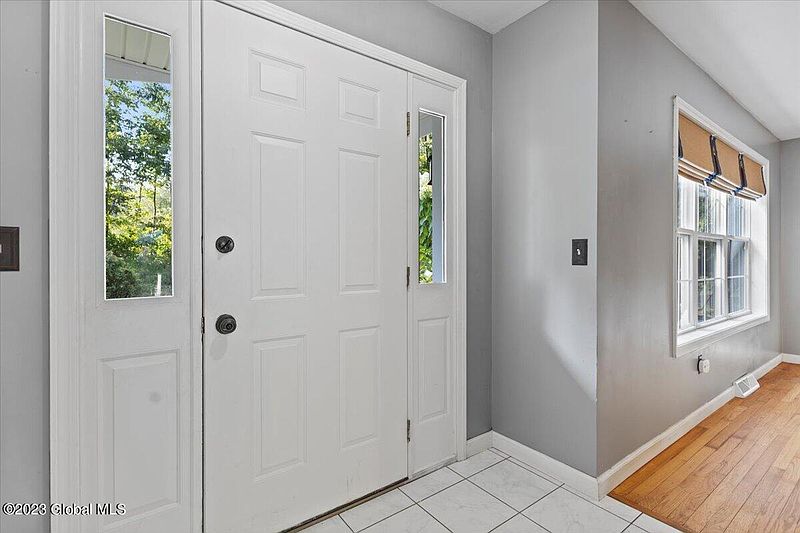 4th image of 223 Northern Pines Road