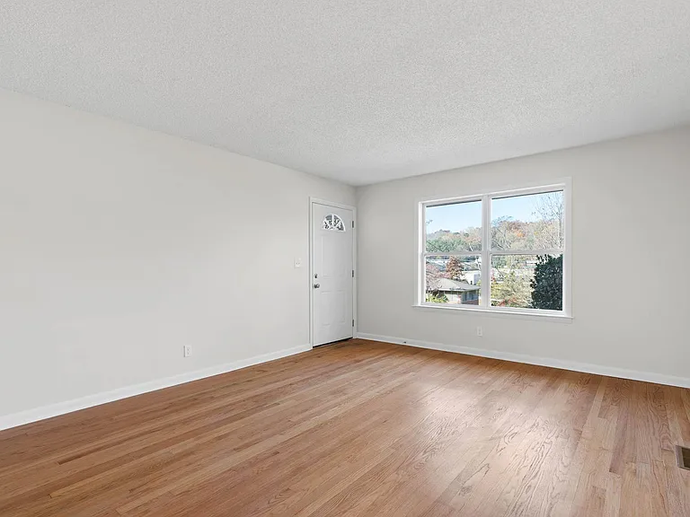 4220 Tacoma Ave #A — Photo 7