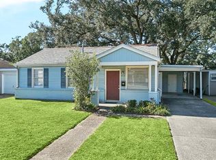 572 Grove Ave, Harahan, LA 70123