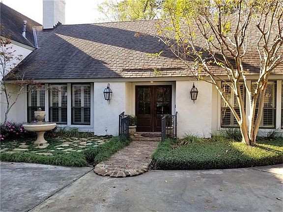 4th image of 109 Longwood Dr