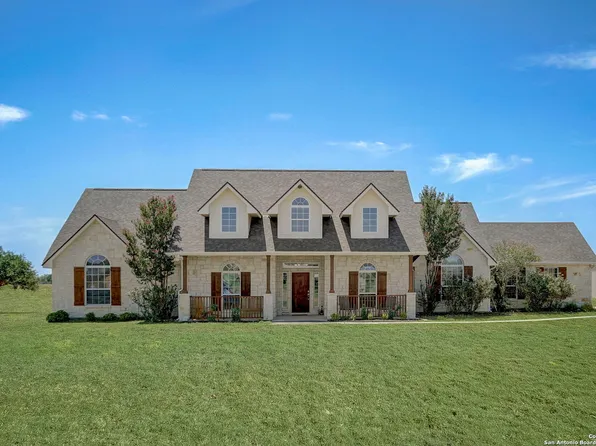 358 TEXAS HERITAGE DR, La Vernia, TX 78121