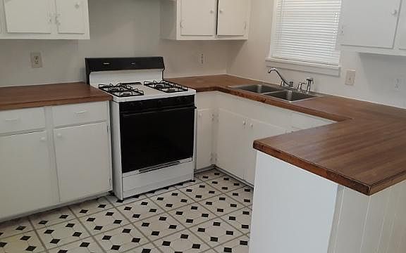 4th image of 1314 Oriole Ln