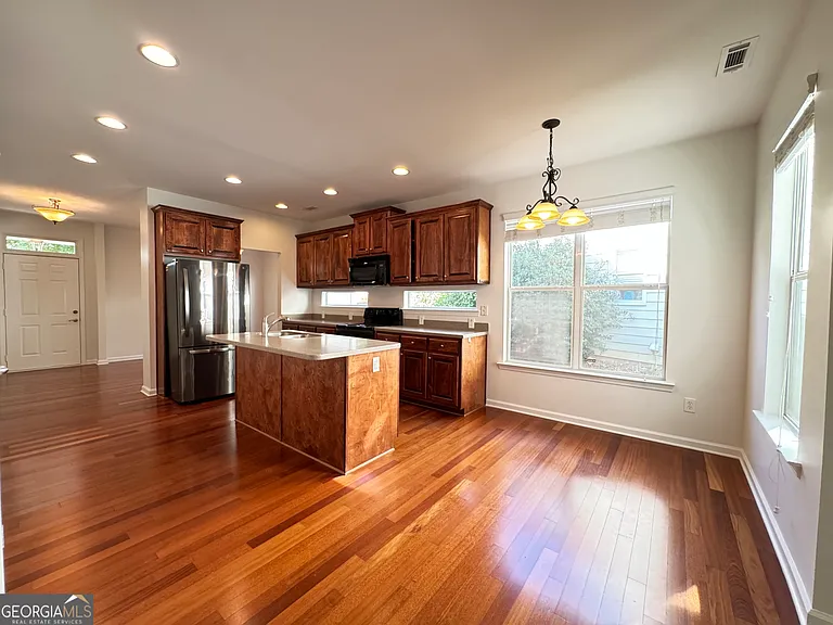 212 Turnbridge Cir — Photo 18