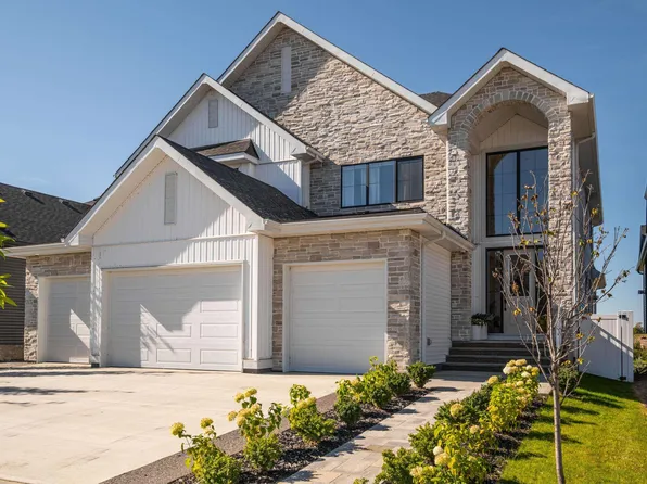 211 Deer Park Blvd, Spruce Grove, AB T7X 0X1