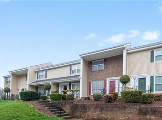 985 Surry Ln, Gastonia, NC 28054