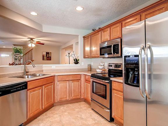2nd image of 7695 Pennsylvania Ct