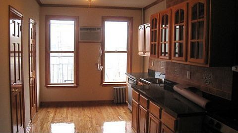 2nd image of 1661 Dekalb Ave APT 3R