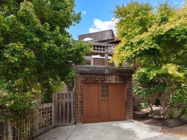 319 Treasure Island Dr, Aptos, CA 95003