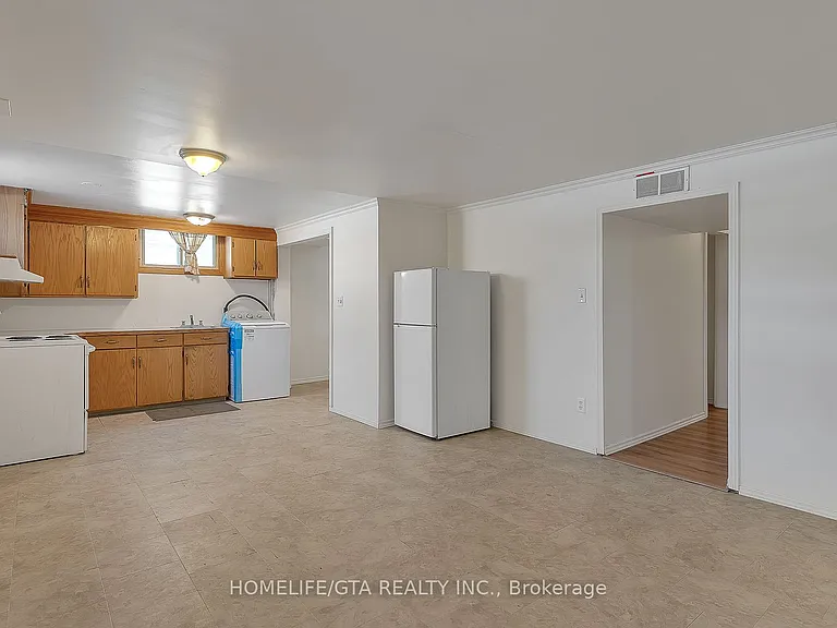 278 Malaga Rd #BASEMENT — Photo 8
