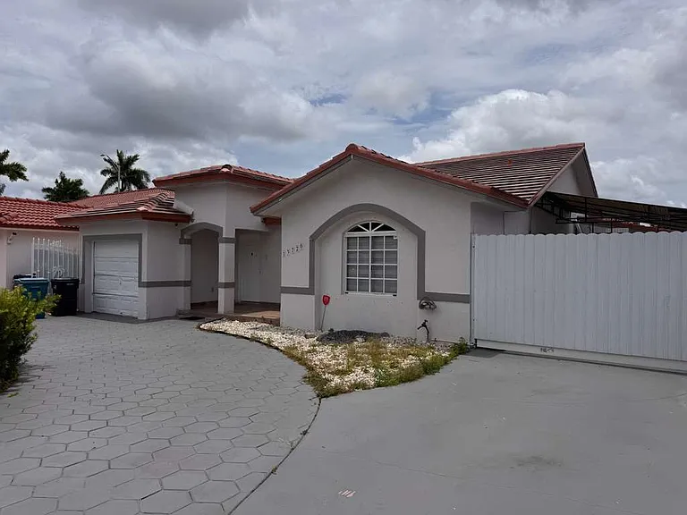 Front Entrance (west side)