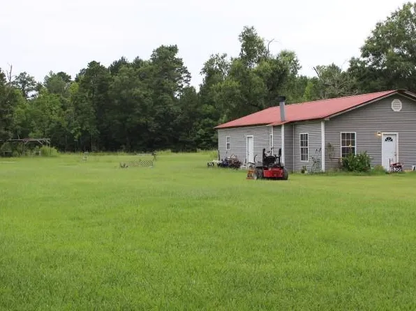 35075 Starnes Rd, Independence, LA 70443