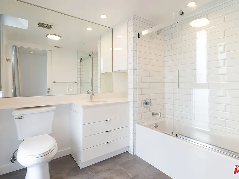 12770 Caswell Ave #301 — Photo 21