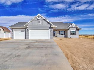 824 E Snyder Dr, Pueblo West, CO 81007