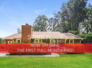 6080 Castlegate Dr, Riverdale, GA 30296