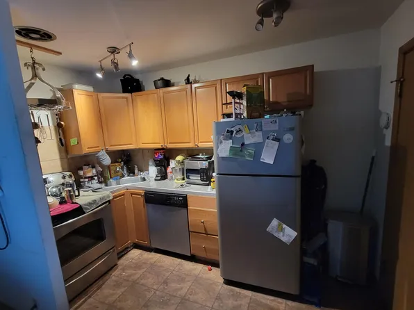 3235 S 48th St APT 5, Milwaukee, WI 53219