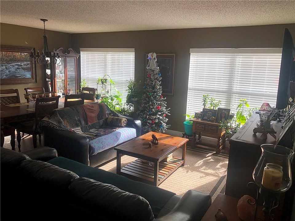 1st image of 827 Bristol Forest Way