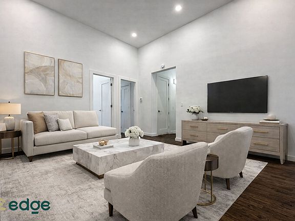 2nd image of 173 Quincy St #1C