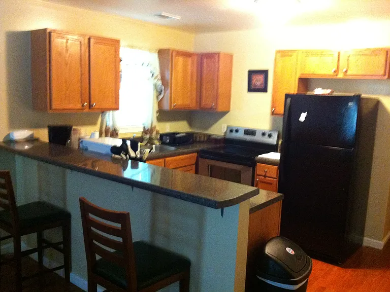 2064 Arlington Cir NW #B1 — Photo 5