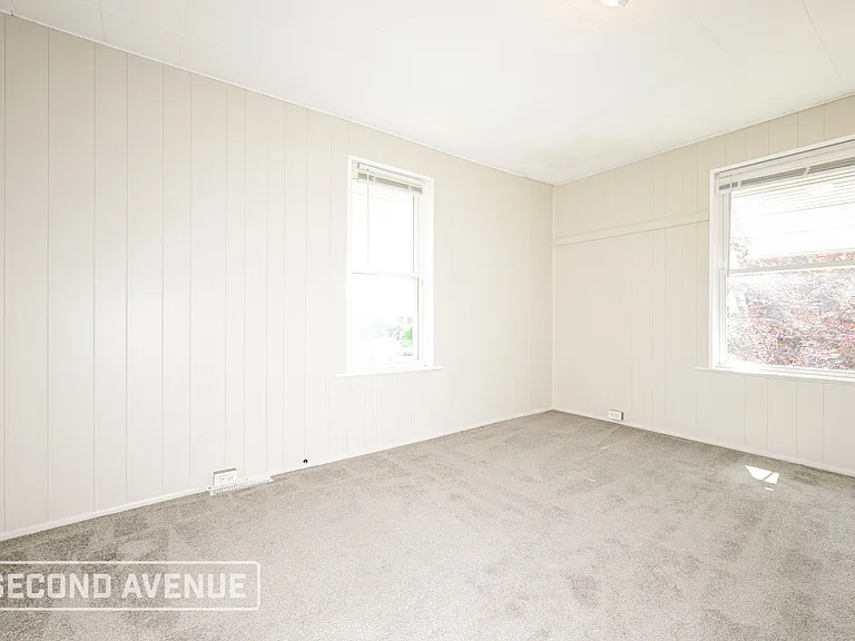 236 Grace Ave — Photo 13