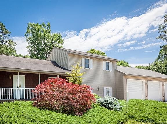 3rd image of 1086 Wilkins Dr