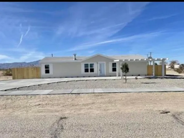 2327 Sand Quill Ave, Thermal, CA 92274