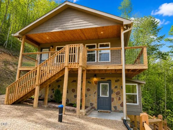 2912 Kettle Creek Way, Sevierville, TN 37876