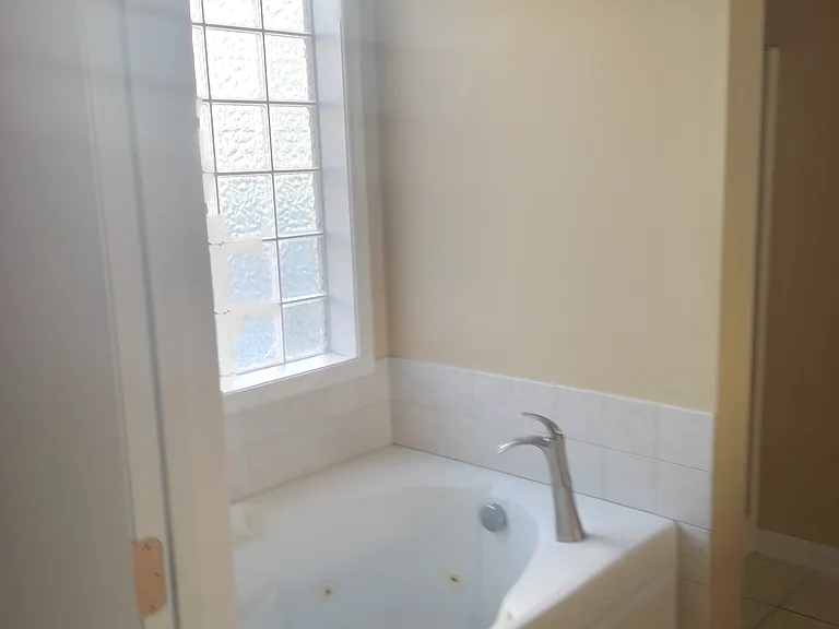 1329 Kershaw Loop #137 — Photo 9