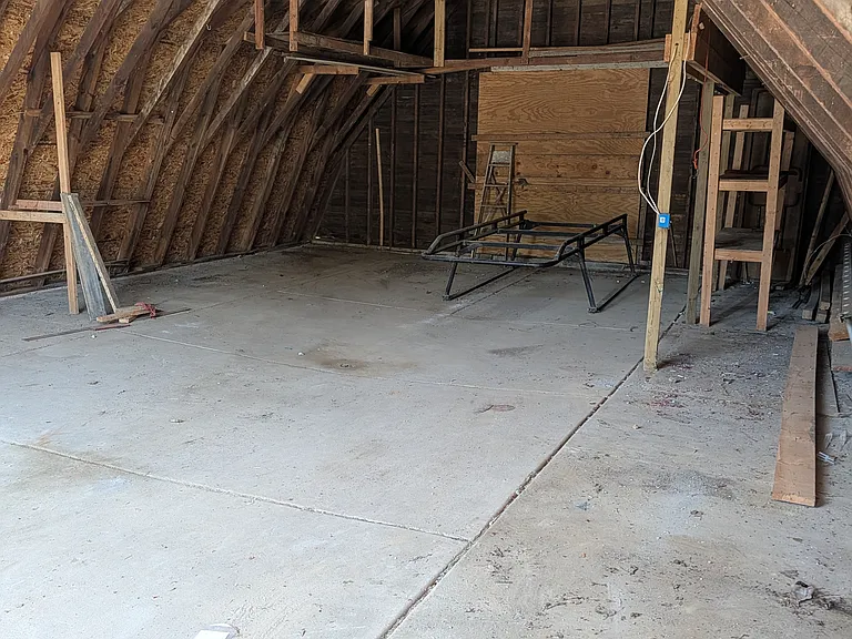 1121 Poplar St #1 — Photo 3