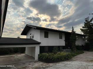 408 N 40th St, Yakima, WA 98901