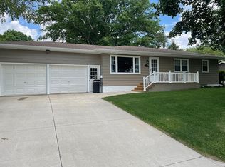 907 Mill St, Traer, IA 50675