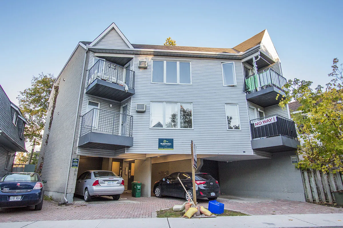 11 Merton Street — Photo 1