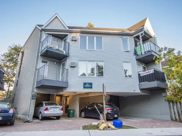 11 Merton St #6, Ottawa, ON K1Y 1V4