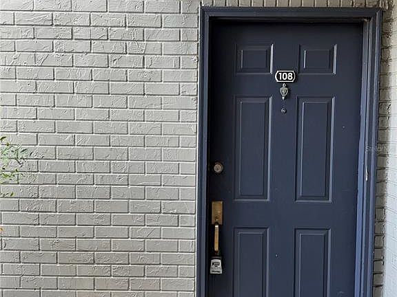 5th image of 3756 IDLEBROOK CIRCLE #108