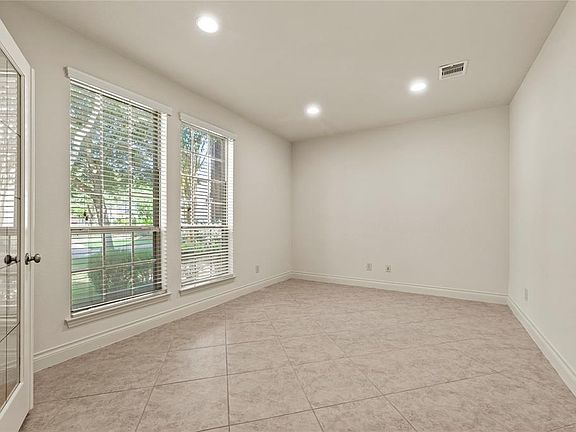 5th image of 4403 Lodge Vine Court