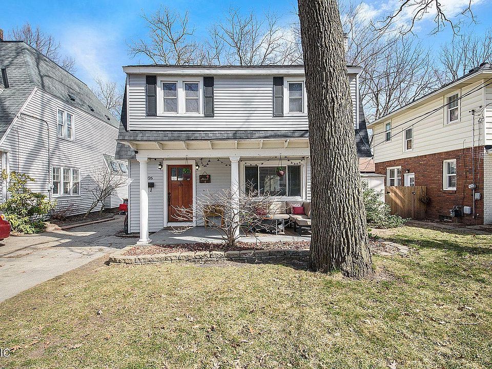 1st image of 1326 Calvin Ave SE
