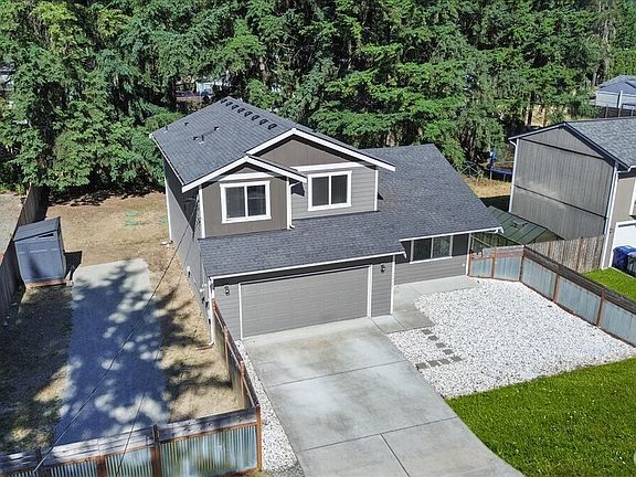 2nd image of 25506 32nd Avenue E