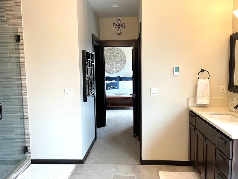 1807 40th Ct — Photo 19