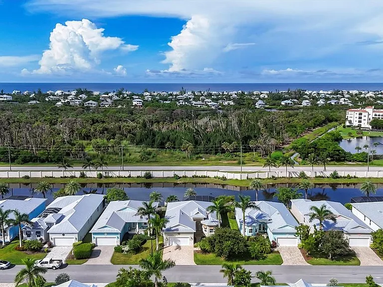 10446 Coquina Ct — Photo 4