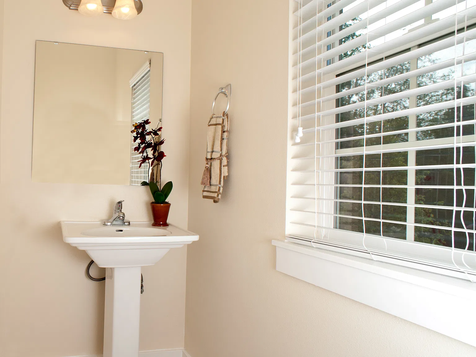 2 bed, 1121 sqft, $2,395 — Photo 3