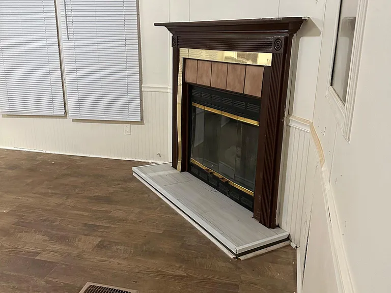 another view of the living room